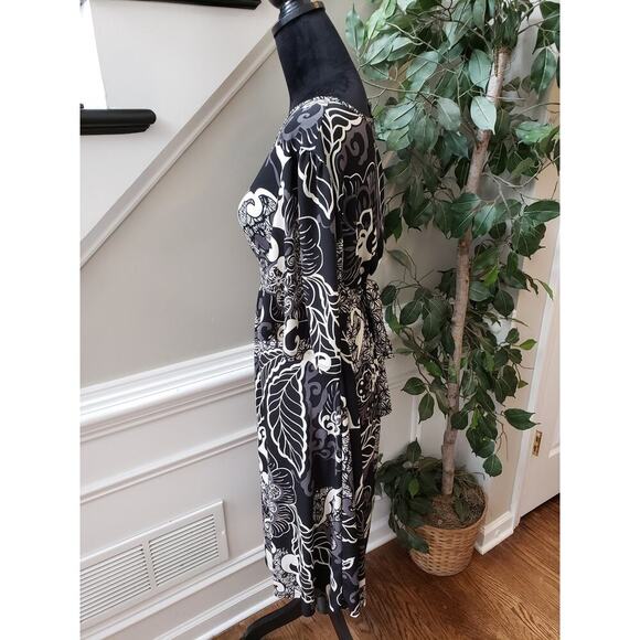 Suzie Knee Length Dress Womens Large Black & White Geo Print Short Sleeve V-Neck - Picture 10 of 10